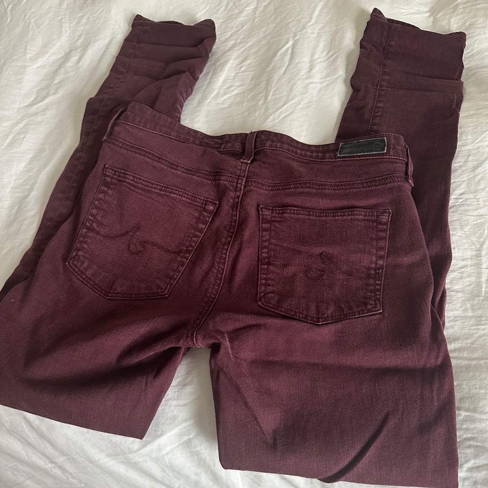 AG Prima Mid Rise Cigarette Jeans in Burgundy Size 26R